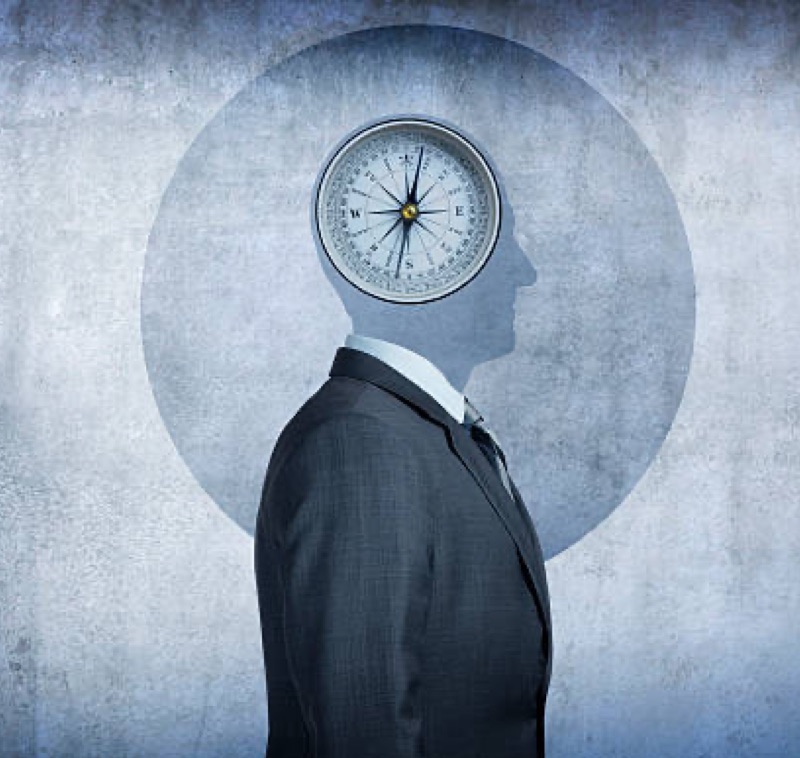 Homme avec boussole dans la tête - coaching professionnel manager et cadre en Nouvelle Aquitaine – formation gestion des conflits – Audrey Martin Coaching