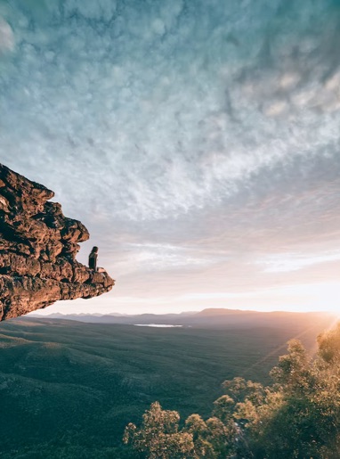 Vue depuis une falaise - coaching professionnel Landes – formation soft skills entreprise – Audrey Martin Coaching